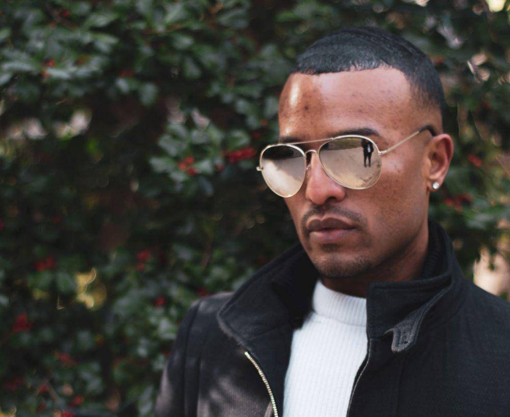 Ilustrasi gaya rambut buzz cut (unsplash.com/Mackenzie Richardson)