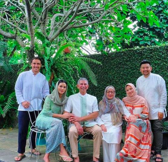 Kedekatan Hamish Daud dan mertua (instagram.com/_yourraisa)