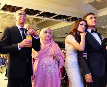Kedekatan Hamish Daud dan mertua (instagram.com/_yourraisa)