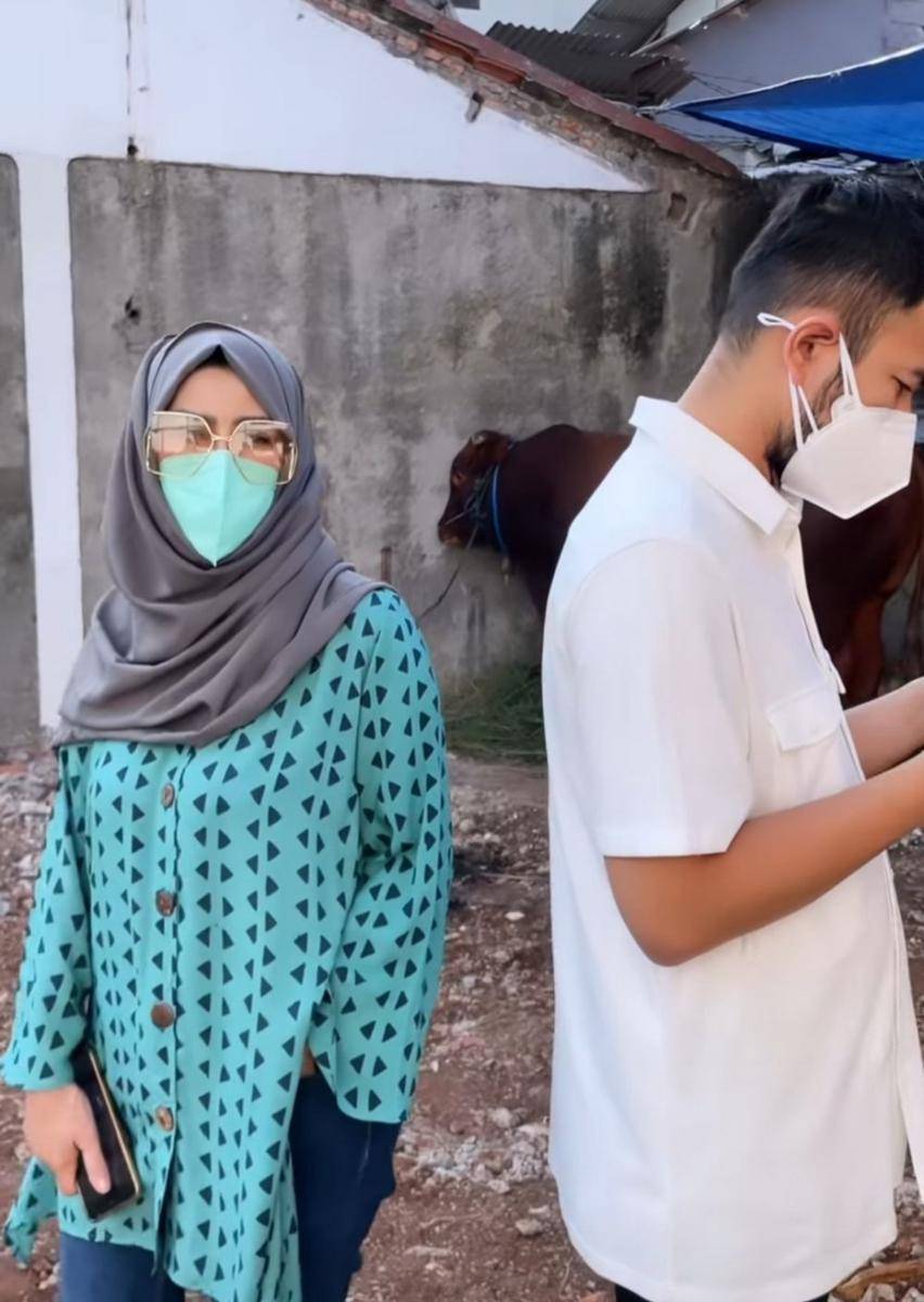 keluarga Raffi Ahmad idul adha (instagram.com/amy_r_qanita)