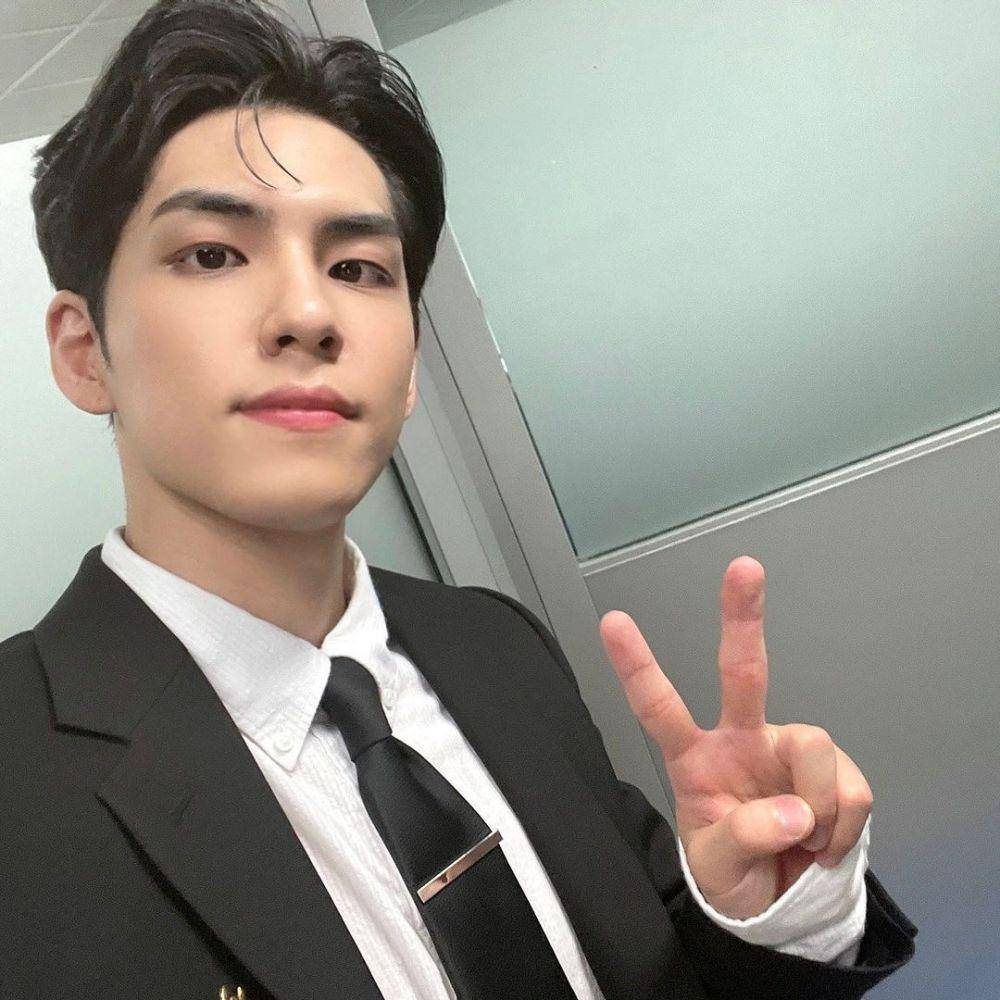 Wonpil DAY6 (instagram.com/kimwon.pil)