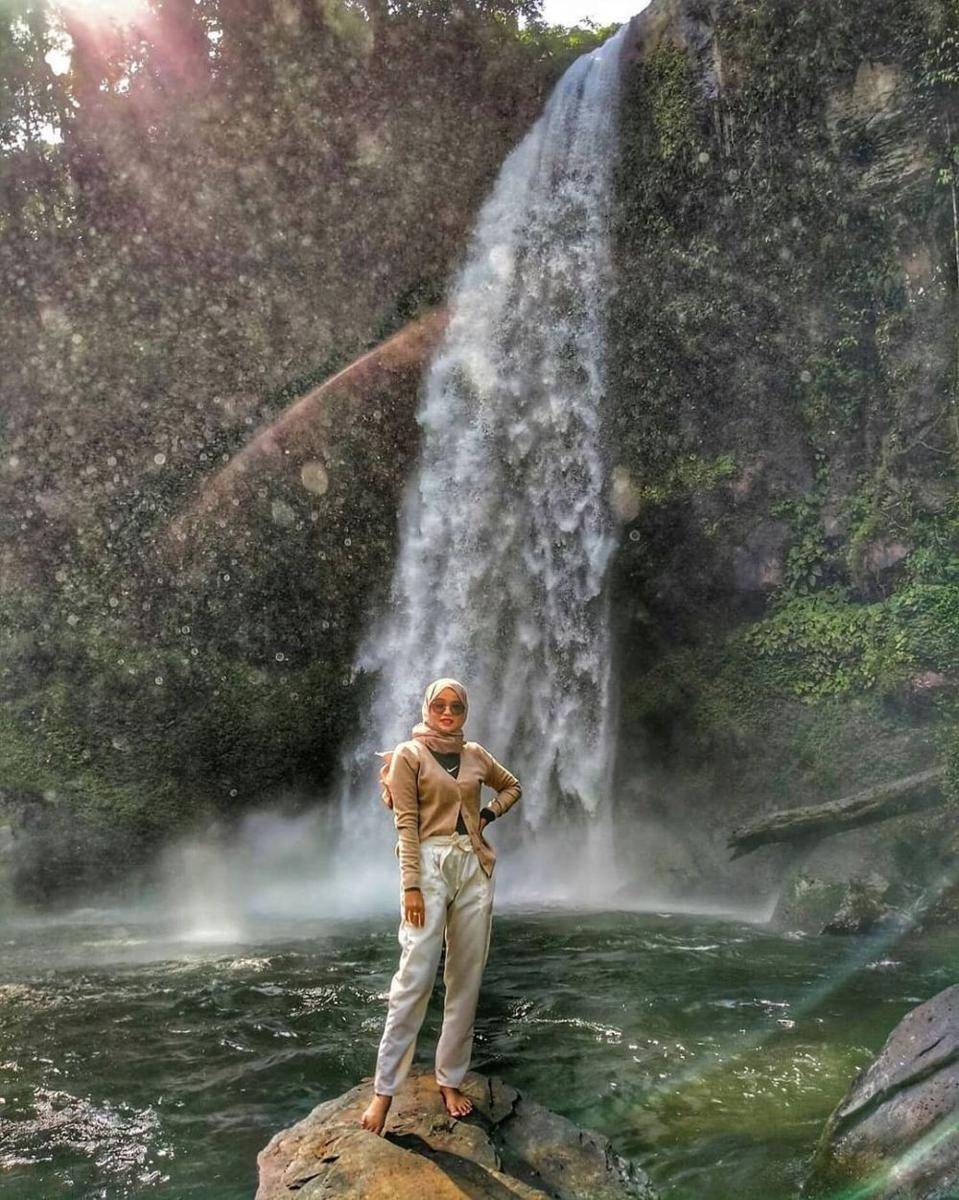 Air Terjun Sigerincing (instagram.com/mymyarmy)