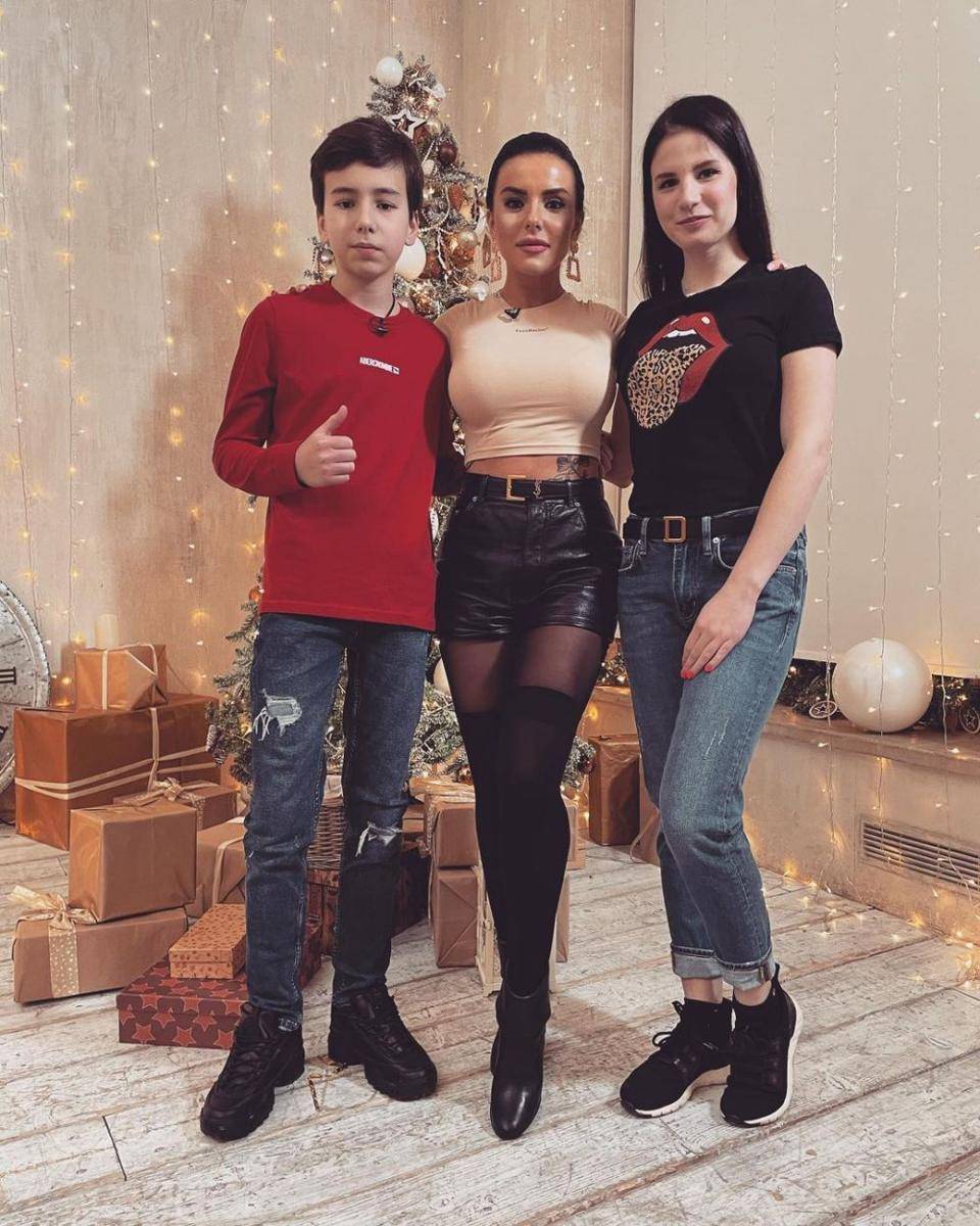 Samir Yasinov, Julia Volkova, Viktoria Pavlovna Volkova (instagram.com/official_juliavolkova)