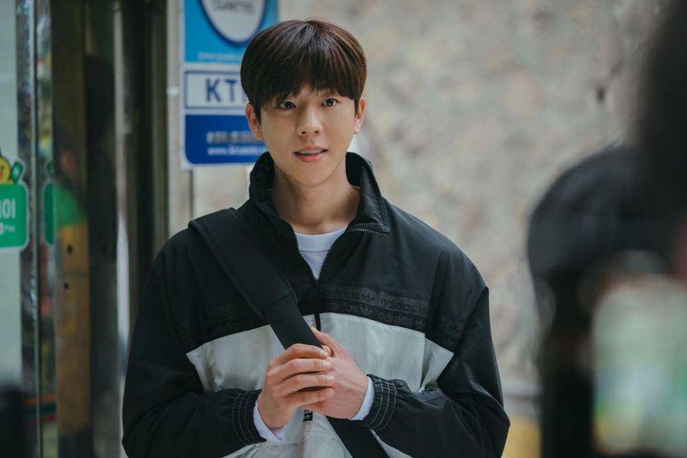Chae Jong Hyeop di drama The Witch's Diner (instagram.com/tving.official)