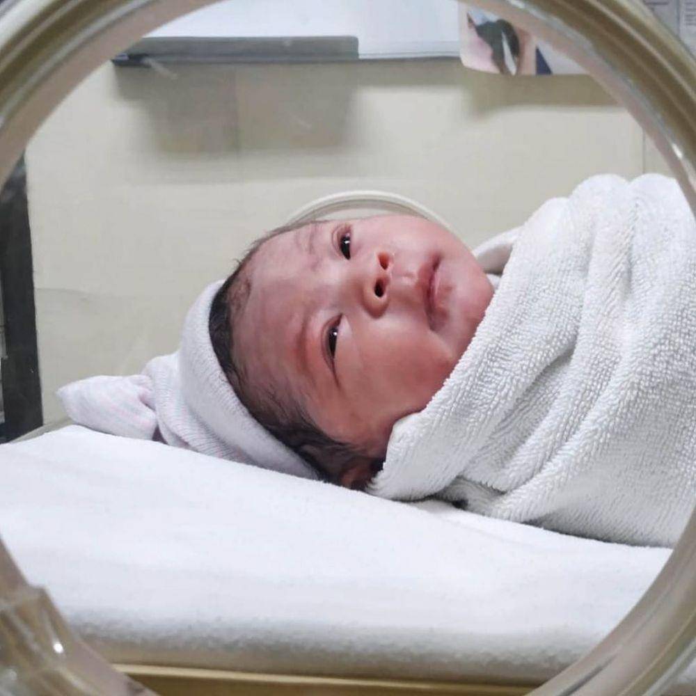 Janugia Bhisma Mahardika, cucu pertama Feni Rose. (Instagram.com/fenirose)