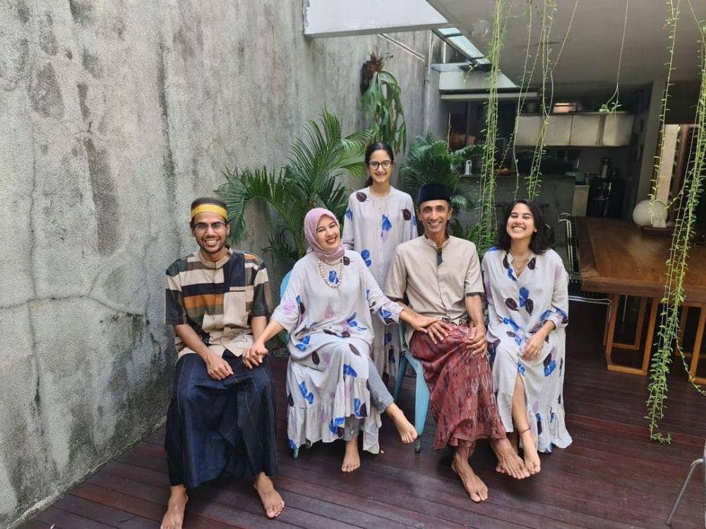 Najelaa Shihab (instagram.com/najelaashihab)