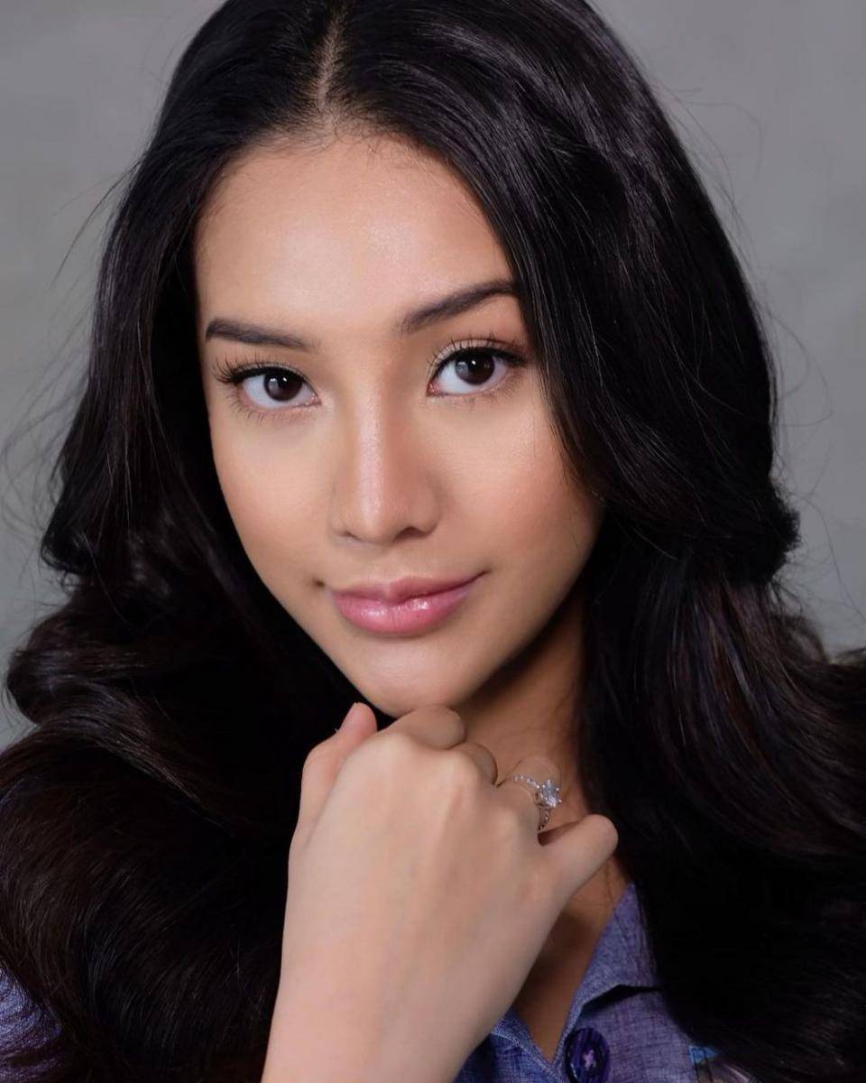 Anya Geraldine (instagram.com/anyageraldine)