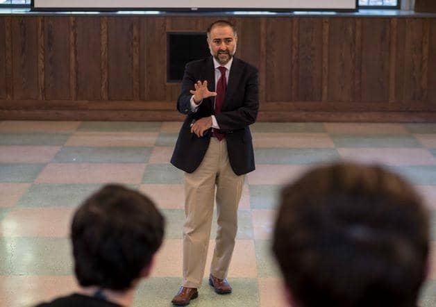 Faheem Younus (loyolablakefield.org)