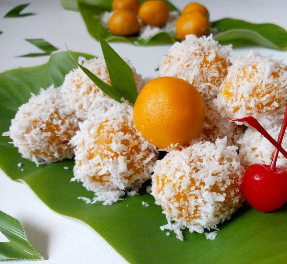 Klepon labu kuning (instagram.com/sukmawati_rs)