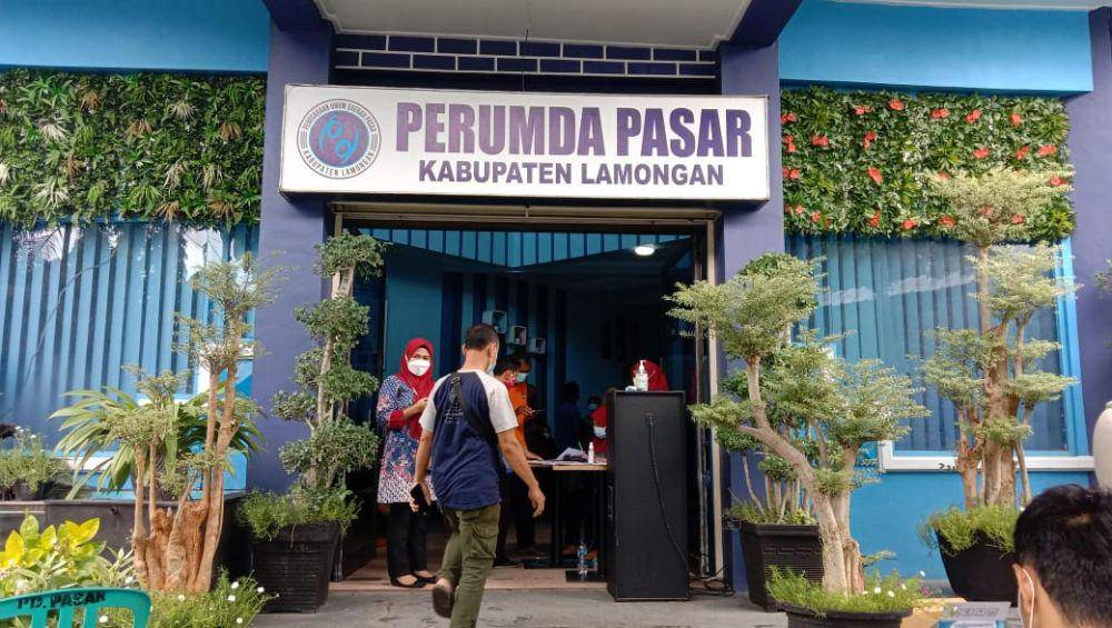 Kantor Perumda Pasar Lamongan. IDN Times/Imron