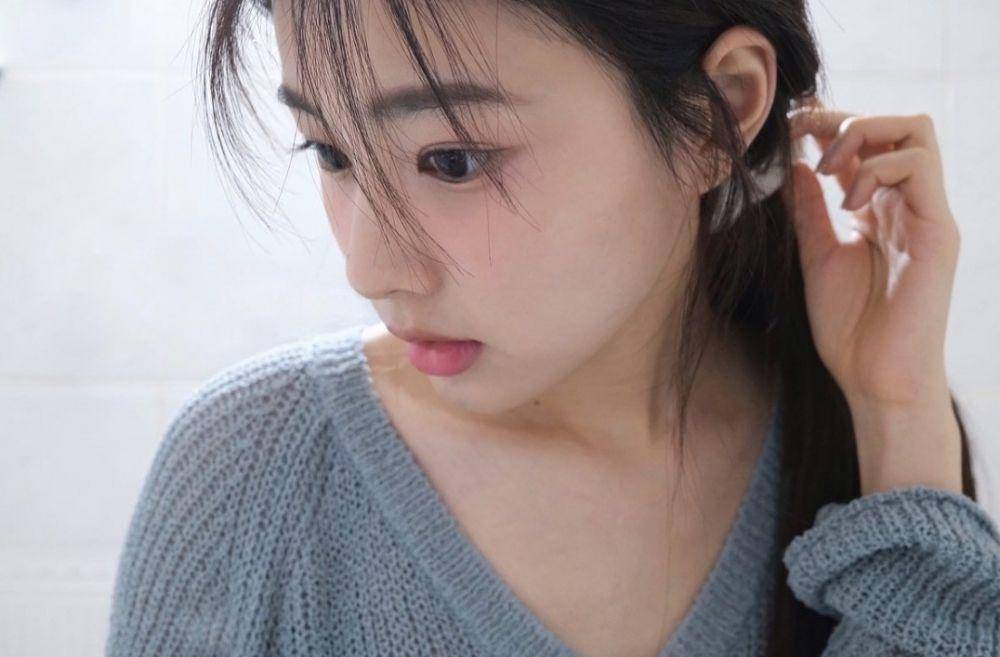 Kim Hye Won (instagram.com/hyemhyemu)