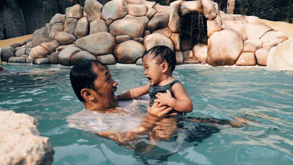 Hanung Bramantyo dan Bhaj Kama (instagram.com/hanungbramantyo)