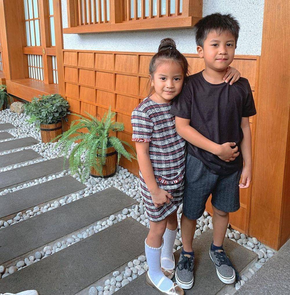 Natasha Dewanti dan anak (instagram.com/dijet78)