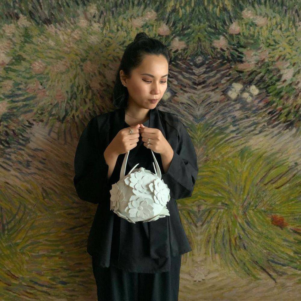 Foto produk hand bag wanita. (instagram.com/s.rw)