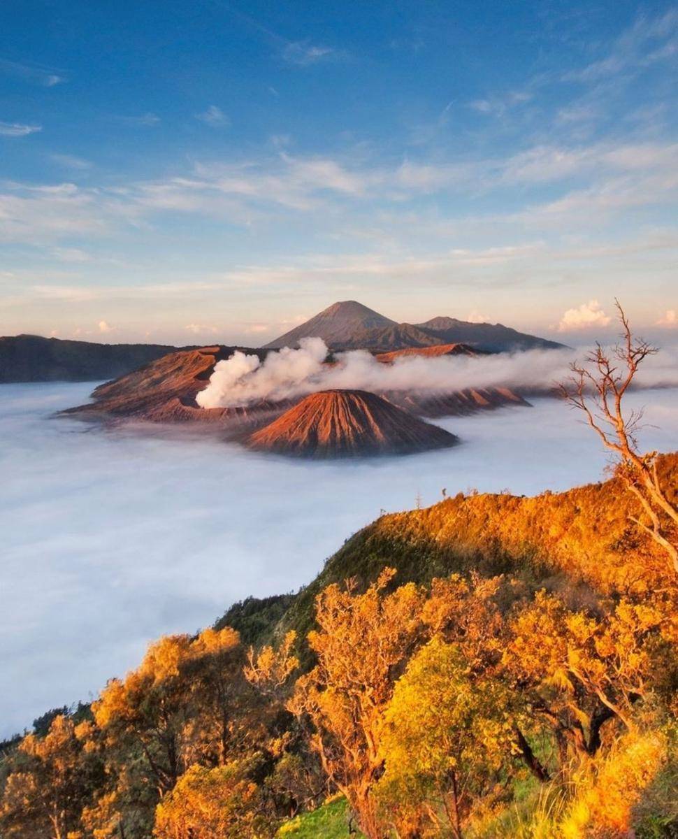 Gunung Bromo (instagram.com/epihike)