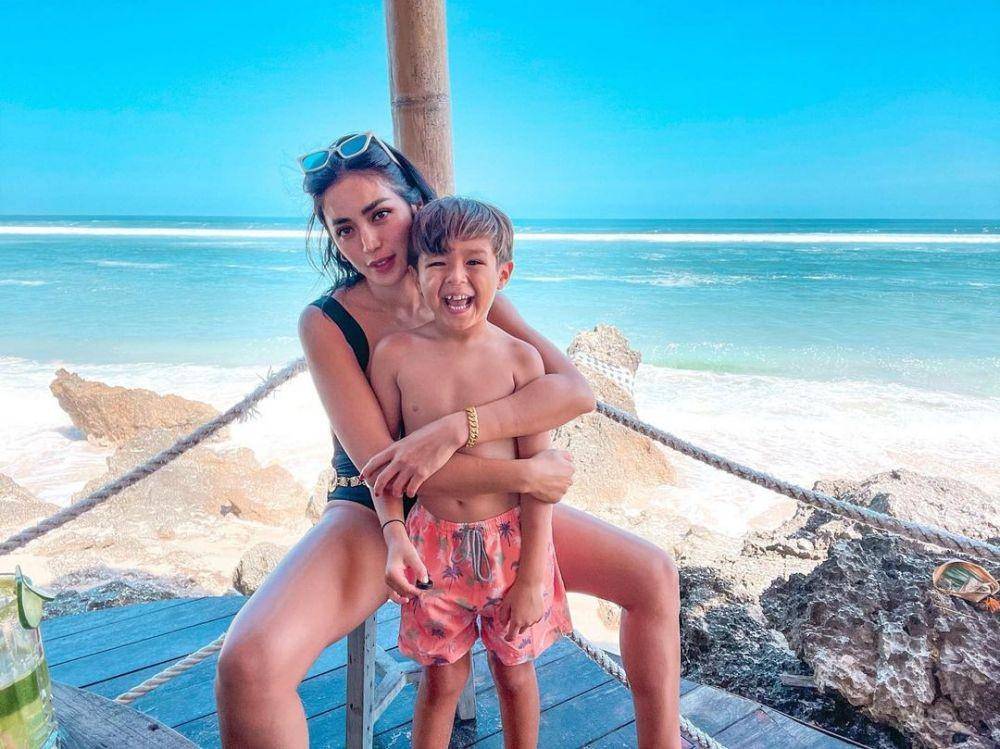 Jessica Iskandar dan El Barack (instagram.com/inijedar)