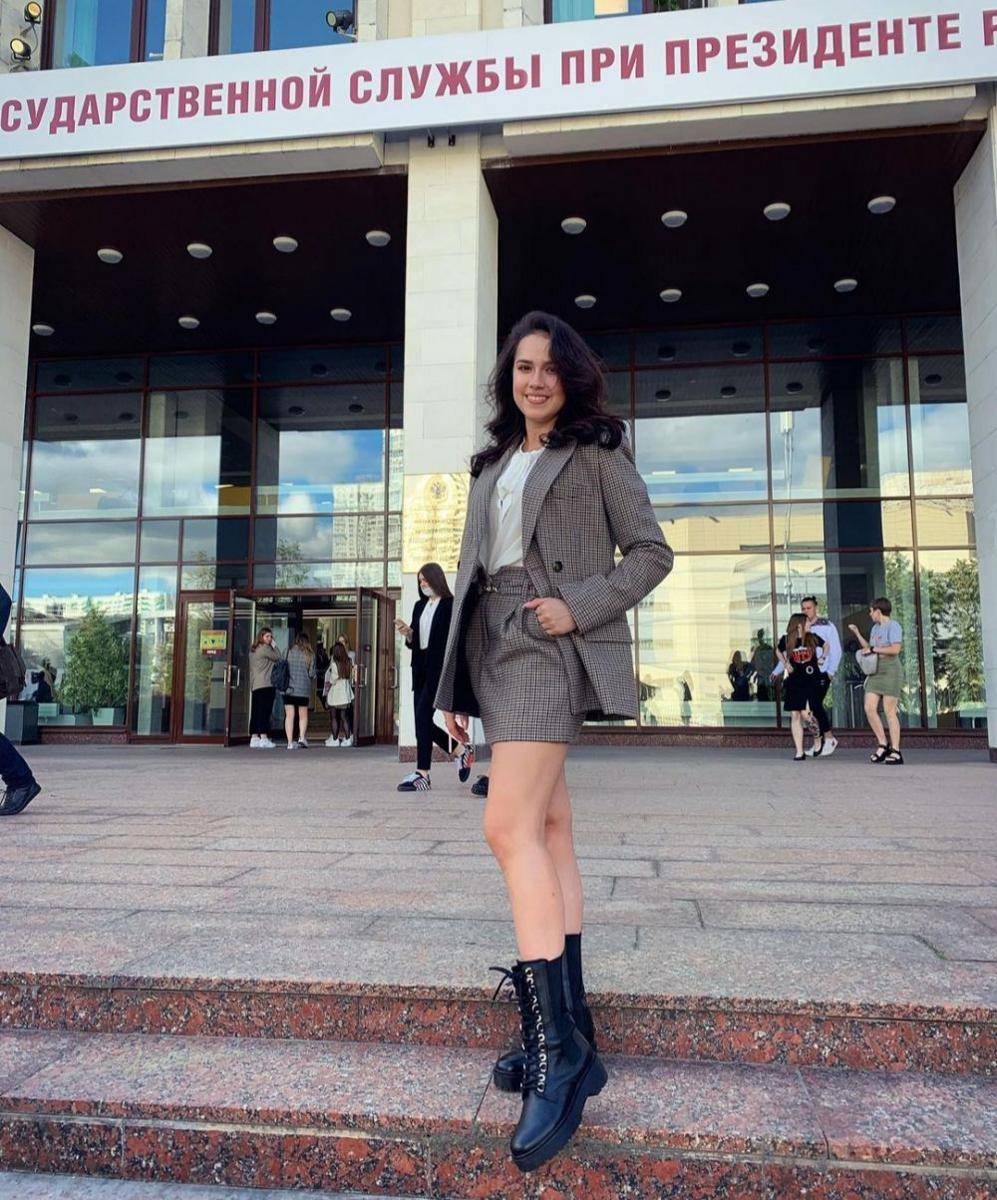 Alina Zagitova (Instagram.com/azagitova)