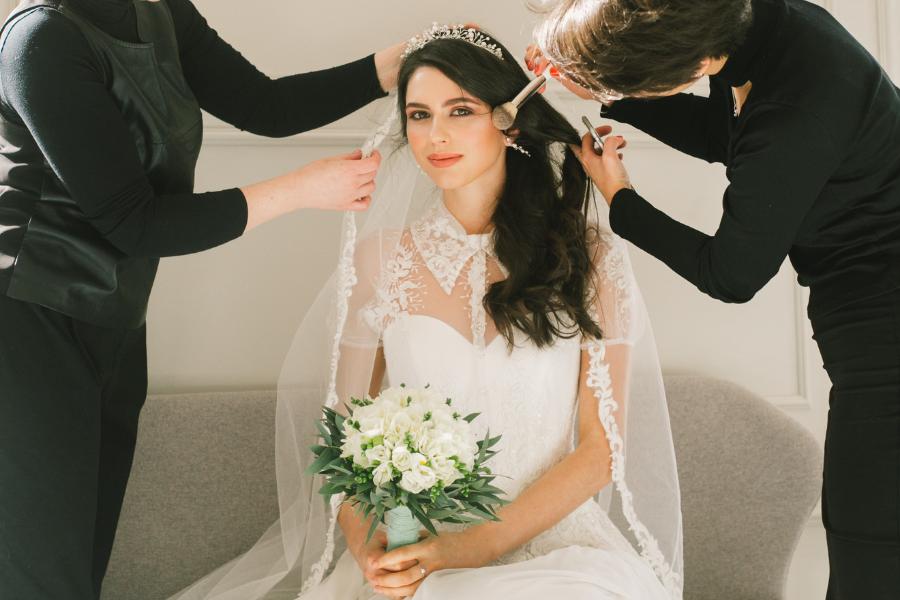 [QUIZ] Kami Tahu di Bulan Apa Kamu Menikah dari Wedding Dress Favorit
