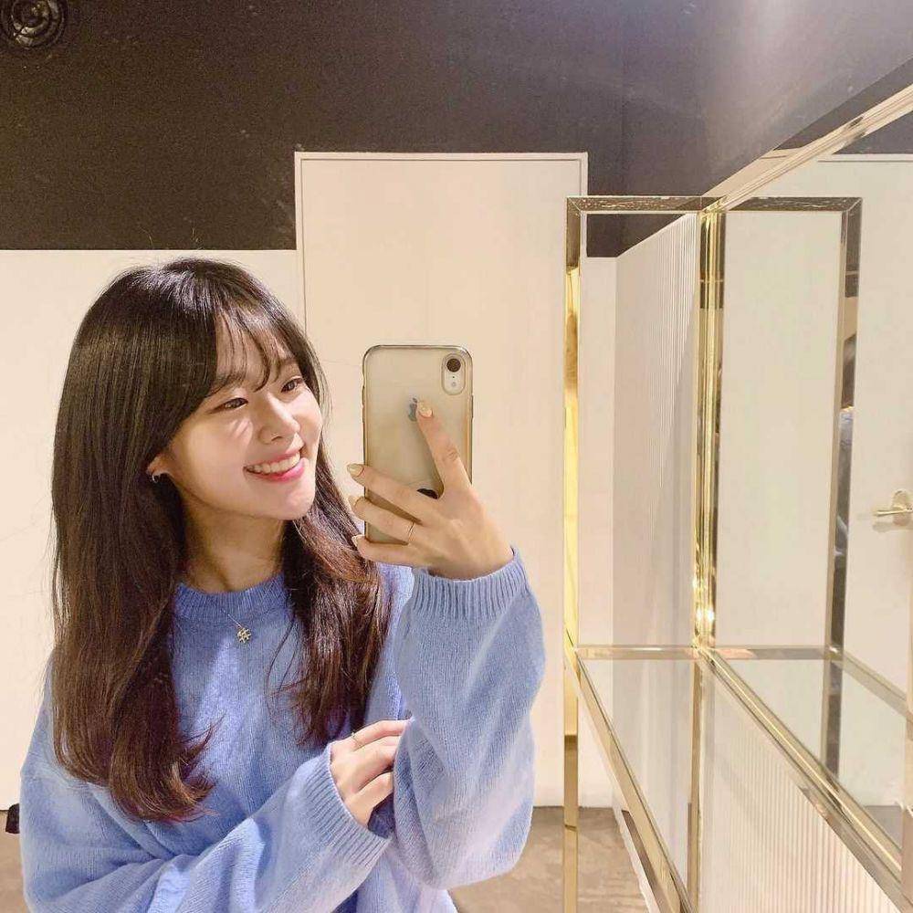 Lee Hwi Seo (instagram.com/leehwiseo)