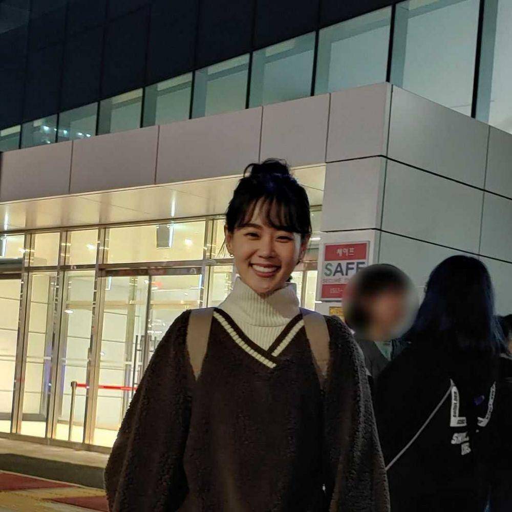 Lee Hwi Seo (instagram.com/leehwiseo)