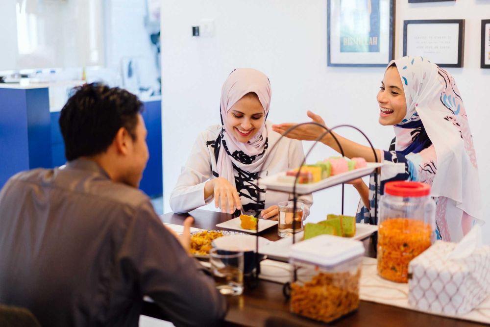 9 Sifat Teman yang Sebaiknya Kamu Jauhi Menurut Islam