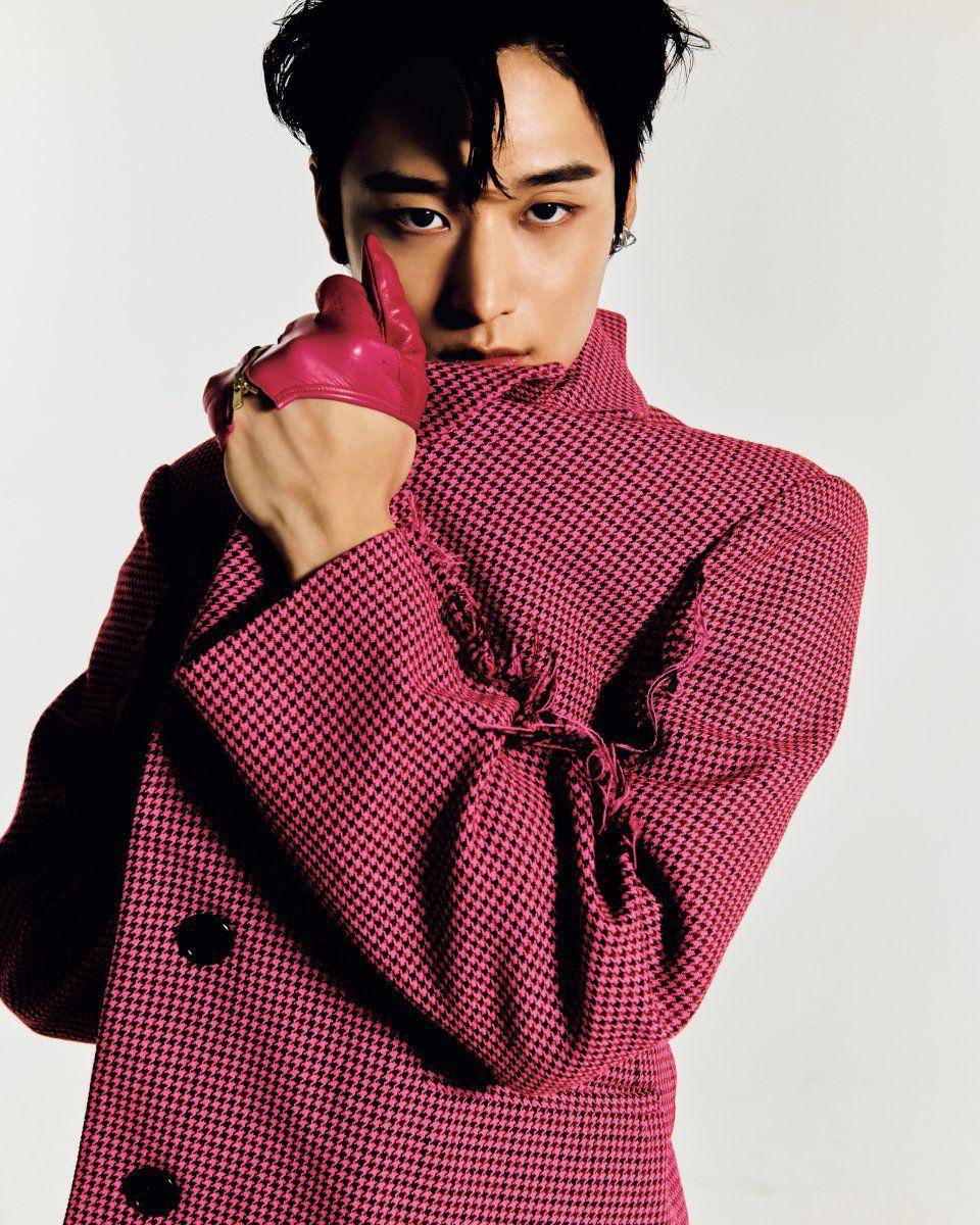 Juyeon THE BOYZ di pemotretan majalah SPUR Jepang (spur.hpplus.jp)
