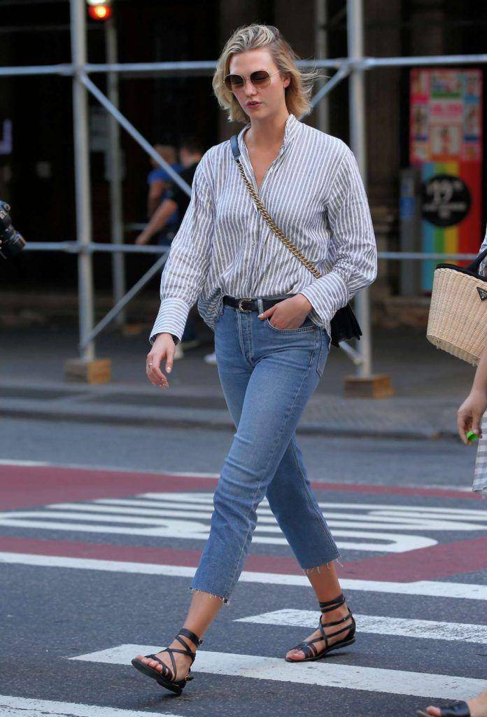 Outfit Denim Karlie Kloss (denimology.com)