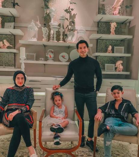 Momen Fairuz A. Rafiq dan keluarga (instagram.com/fairuzarafiq)