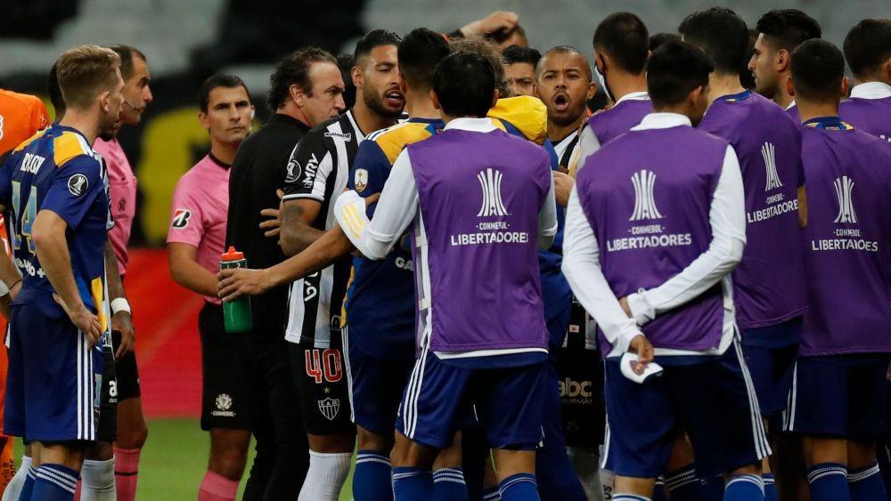 Kerusuhan di Copa Libertadores, Pemain Boca Juniors Ditangkap Polisi