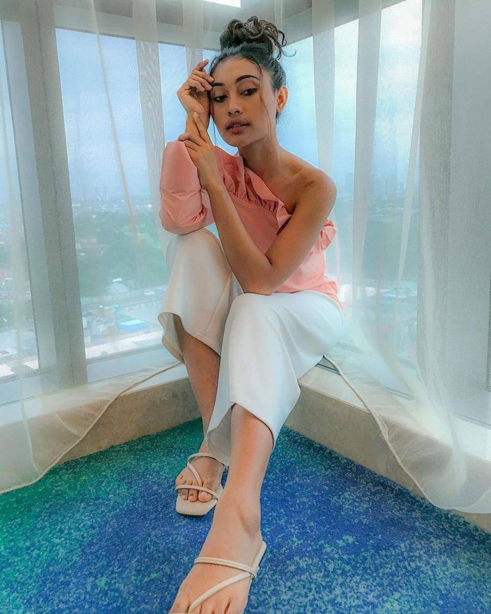 Novia Bachmid (instagram.com/noviabachmid/)