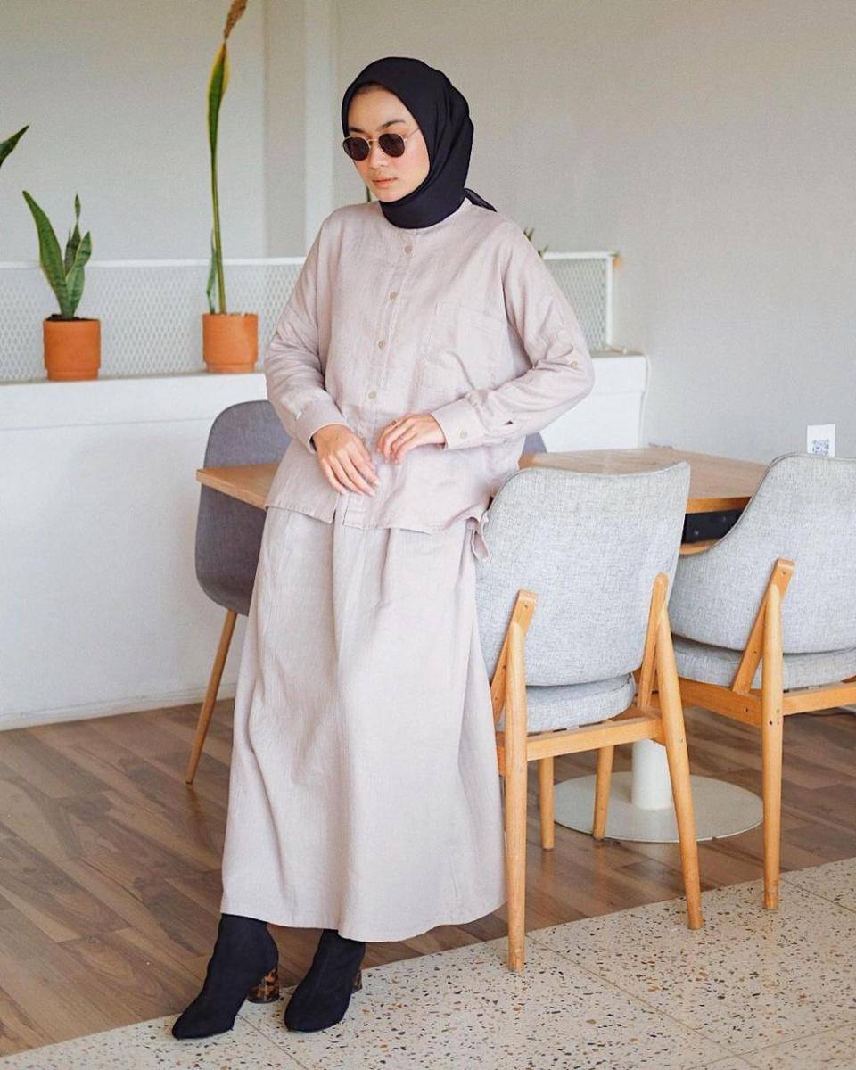 Outfit one set ala Alifia Diannisa (instagram.com/alfdns)