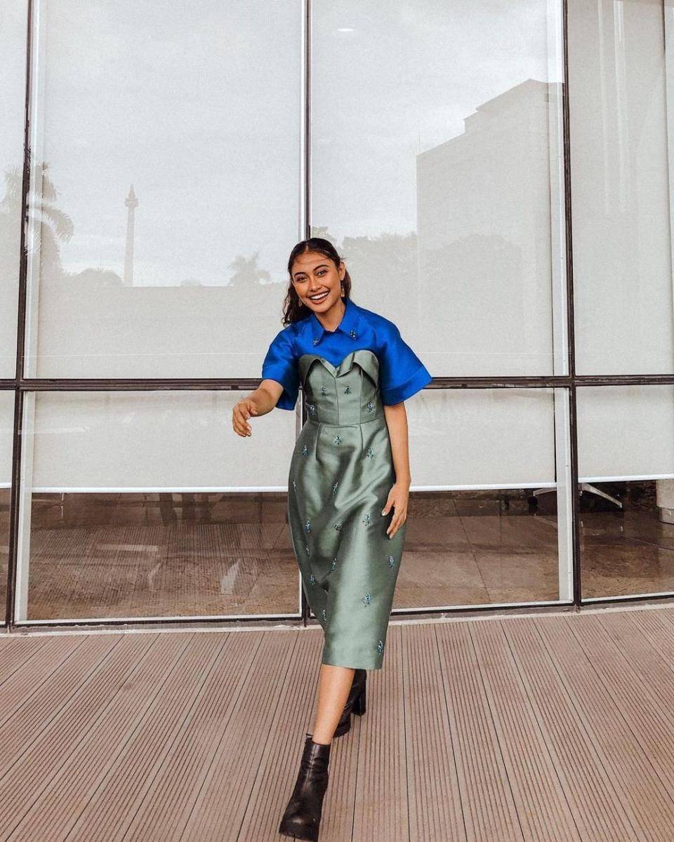 Novia Bachmid (instagram.com/noviabachmid/)