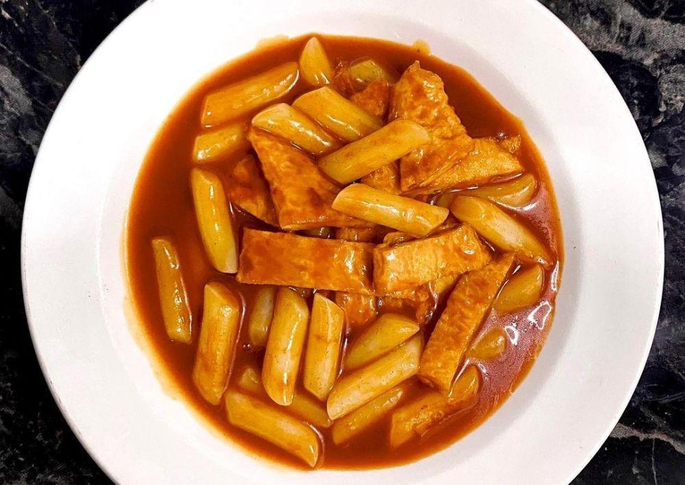Resep Tteokbokki Halal yang Sederhana dan Mudah Diikuti