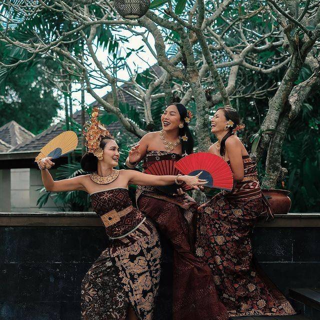 Pemotretan terbaru Luna Maya (instagram.com/lunamaya)