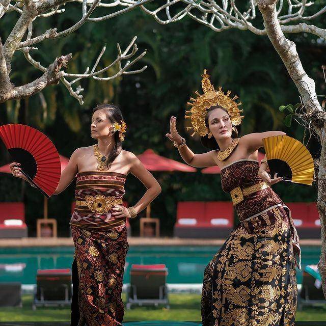 Pemotretan terbaru Luna Maya (instagram.com/lunamaya)