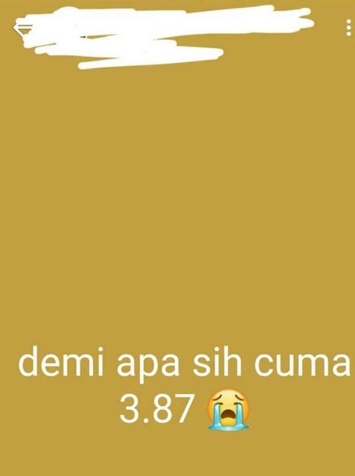 pamer di media sosial (twitter.com/collegemenfess)