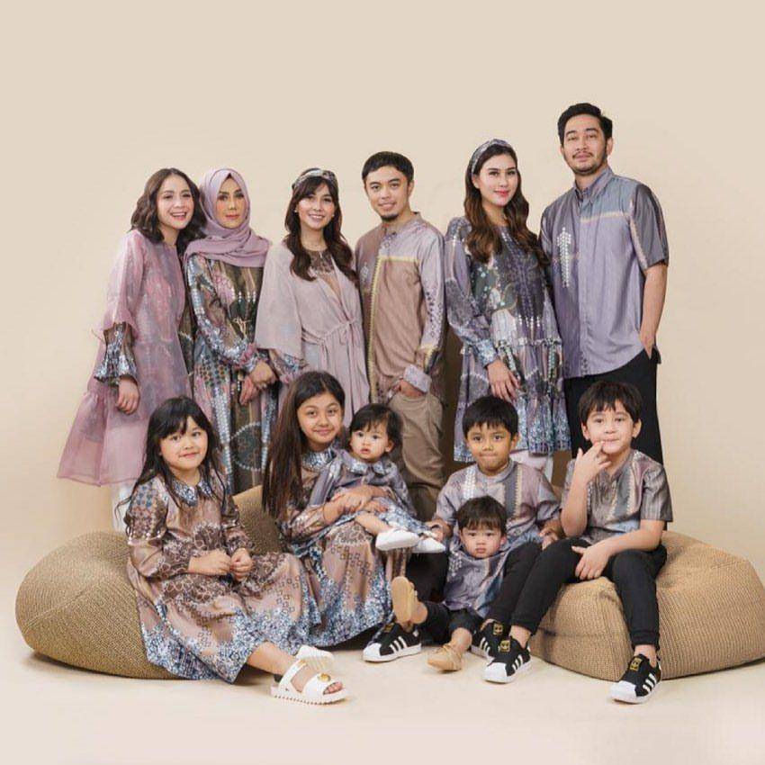 Raffi Ahmad dan adiknya (instagram.com/raffinagita1717)