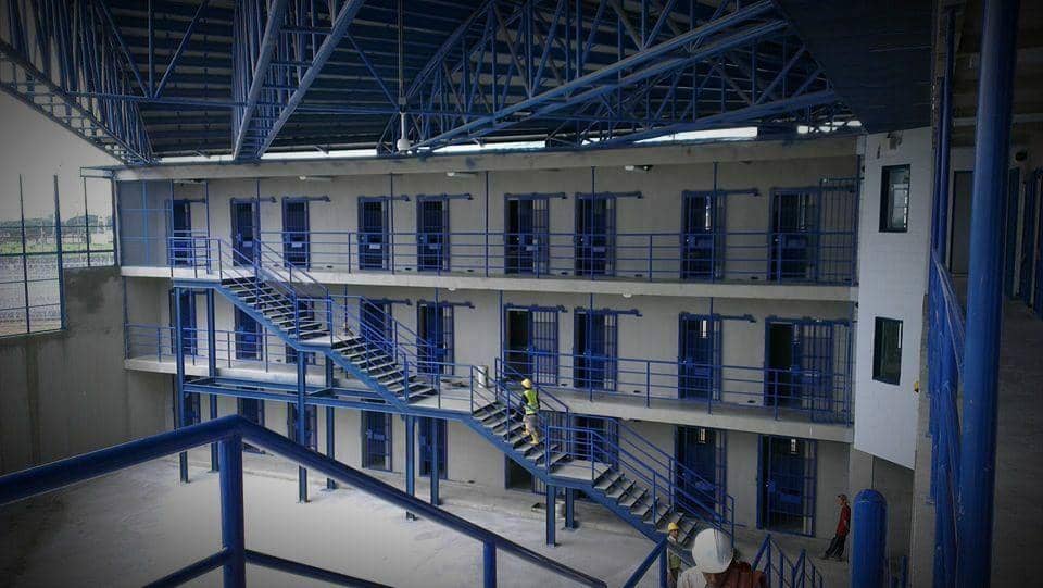 Suasana di dalam penjara di Ekuador. (twitter.com/PrimeraPlanaECU)