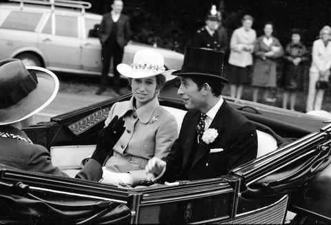 Pangeran Charles dan Putri Anne (townandcountrymag.com)