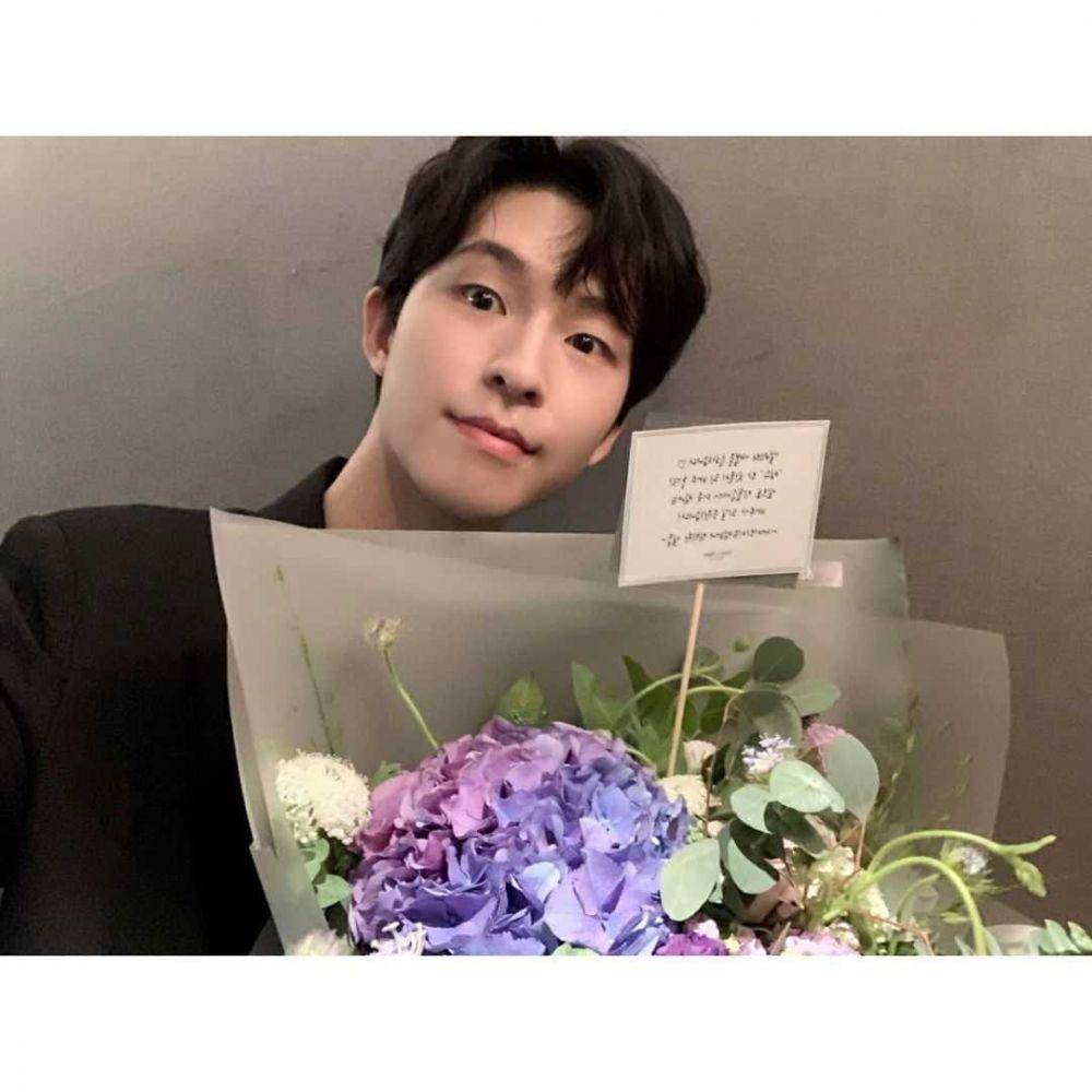 Hong Kyung (instagram.com/jwidecompany)