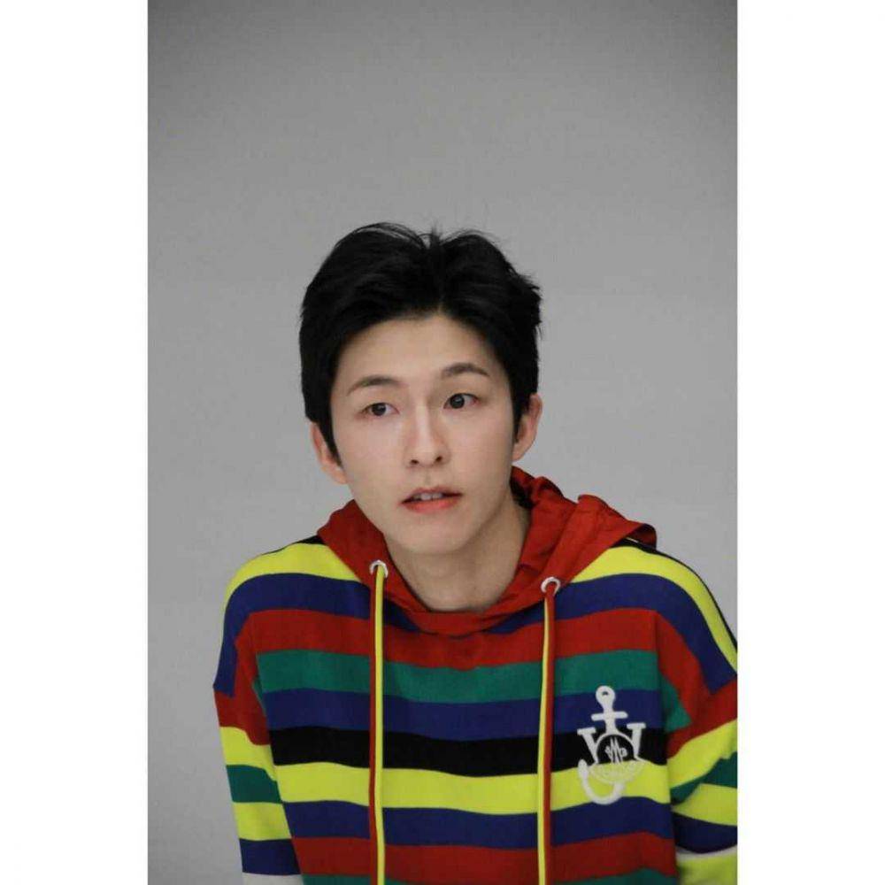 Hong Kyung (instagram.com/jwidecompany)