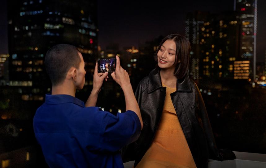 5 Keuntungan Punya Pasangan Seorang Fotografer Check!