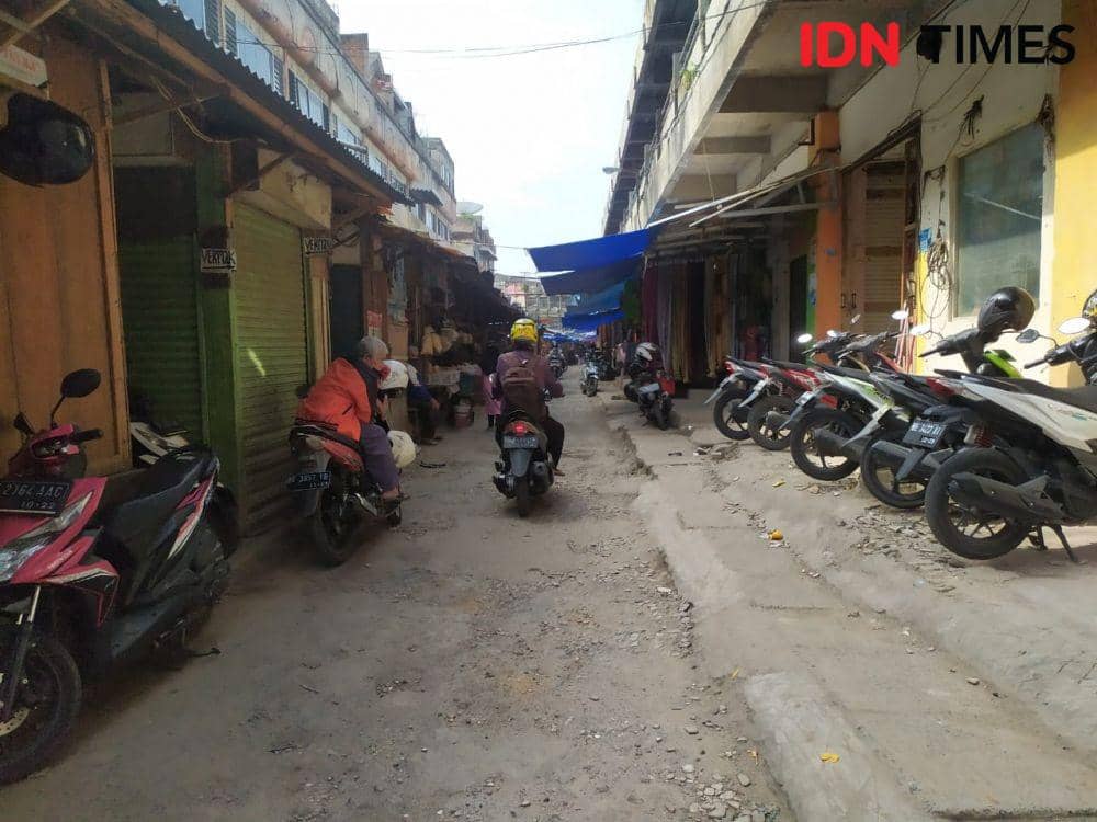 Lorong Pasar Bambu Kuning (IDN Times/Tama Yudha Wiguna)