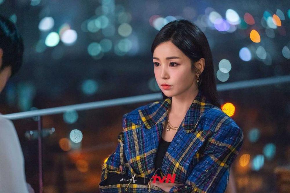 9 Harga Outfit Nam Gyu Ri di Drama Korea You Are My Spring