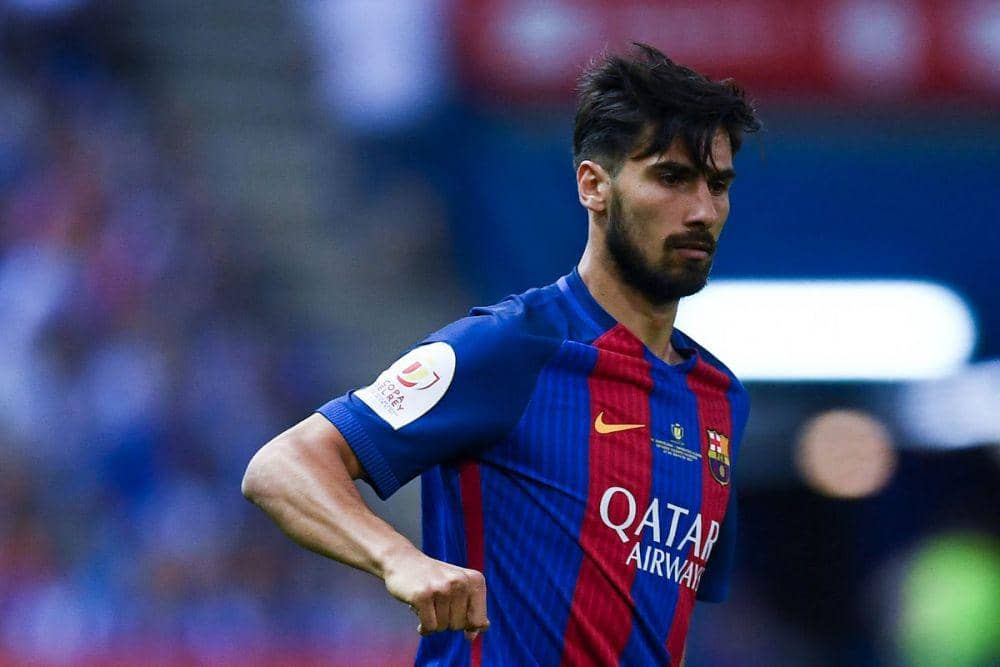 Andre Gomes (barcablaugranes.com)