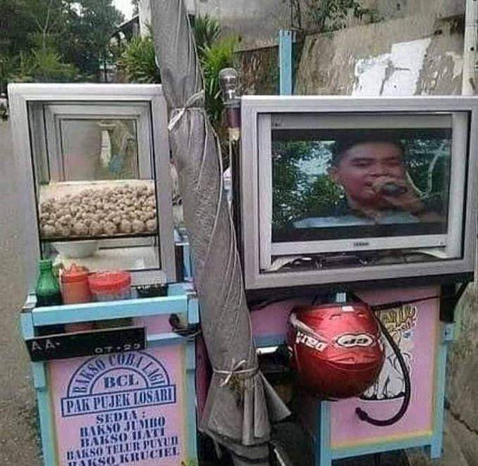 nama tempat usaha pakai pelesetan penyanyi (twitter.com/nocontextwarung)