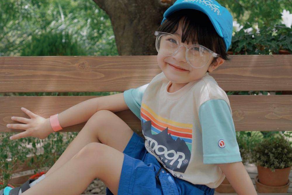 Seo Woo Jin (instagram.com/_angel_elijah_)