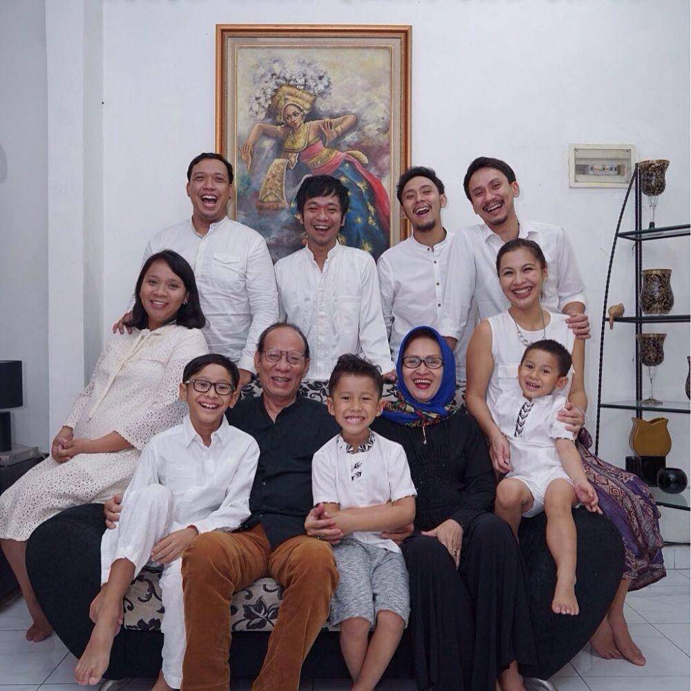Ayah Vincent Rompies meninggal (Instagram.com/haedy_dot)