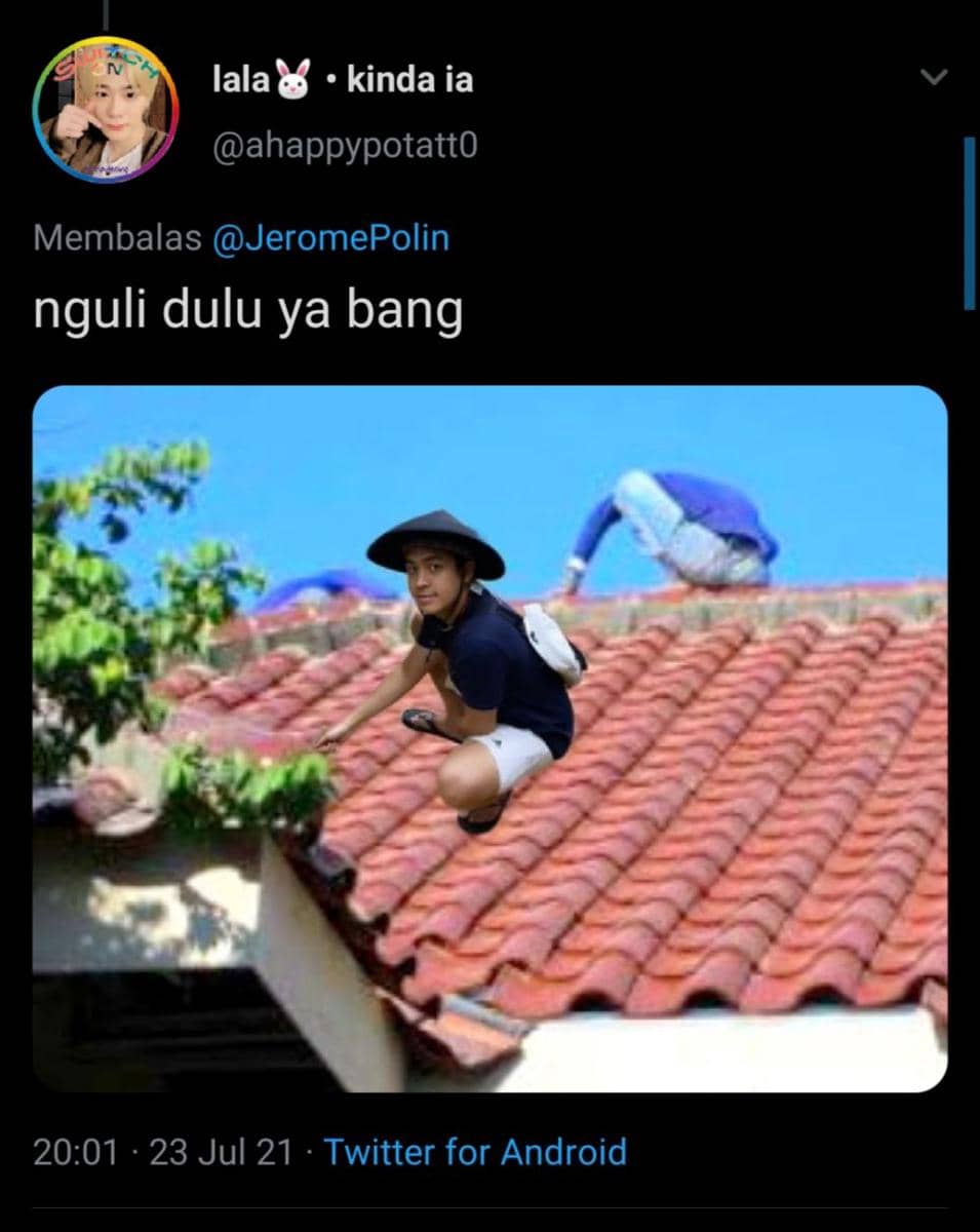 hasil editan netizen (twitter.com/ahappypotatt0)