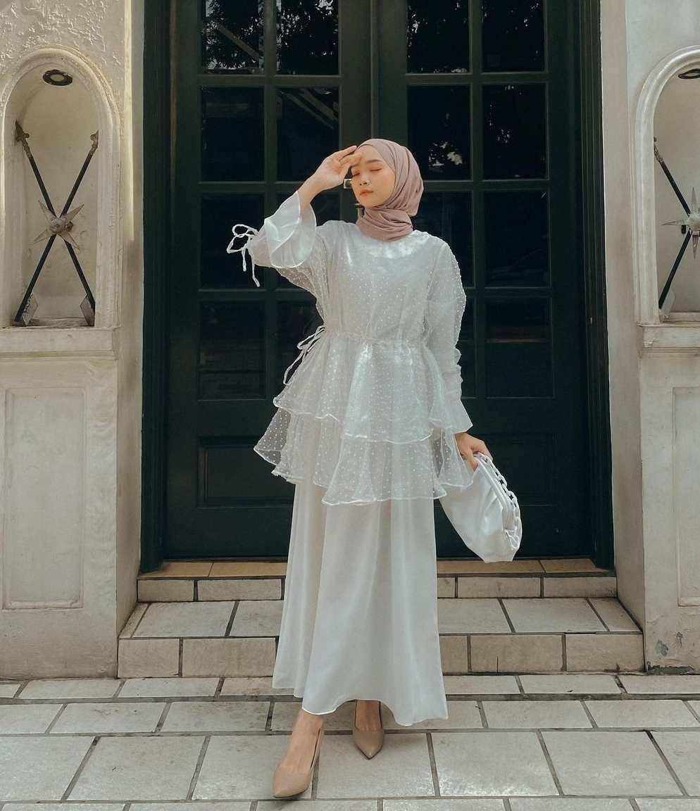 Selebgram Liza Rosalita (instagram.com/liza.rosalita)